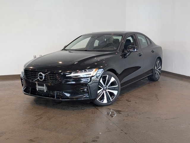 Used 2022 Volvo S60 B5 Inscription