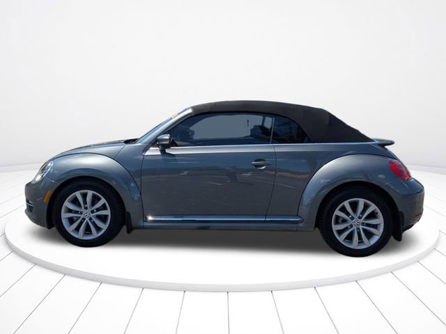 Used 2015 Volkswagen Beetle TDI FWD image 6