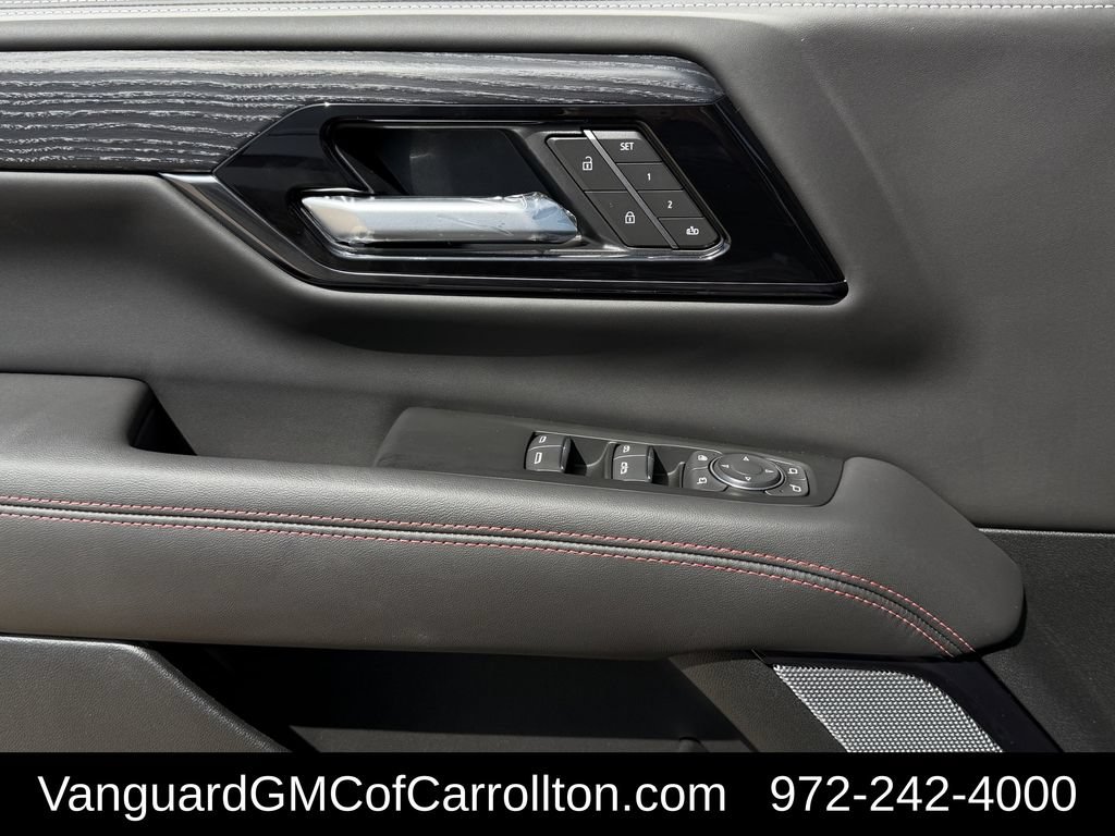 New 2026 GMC Yukon AT4 Ultimate w/ LPO, Floor Liner Package AWD/4WD image 21