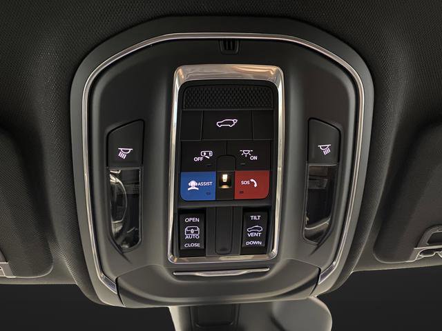 New 2026 Jeep Grand Cherokee Laredo image 27