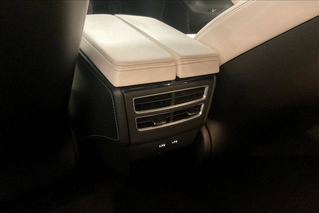 Used 2017 Tesla Model S 100D AWD/4WD image 28