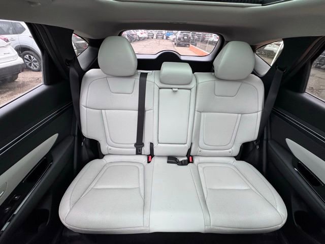 Used 2022 Hyundai Tucson Limited w/ Cargo Package image 14