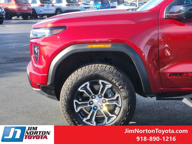 Used 2025 GMC Canyon AT4 w/ Technology Plus Package image 9