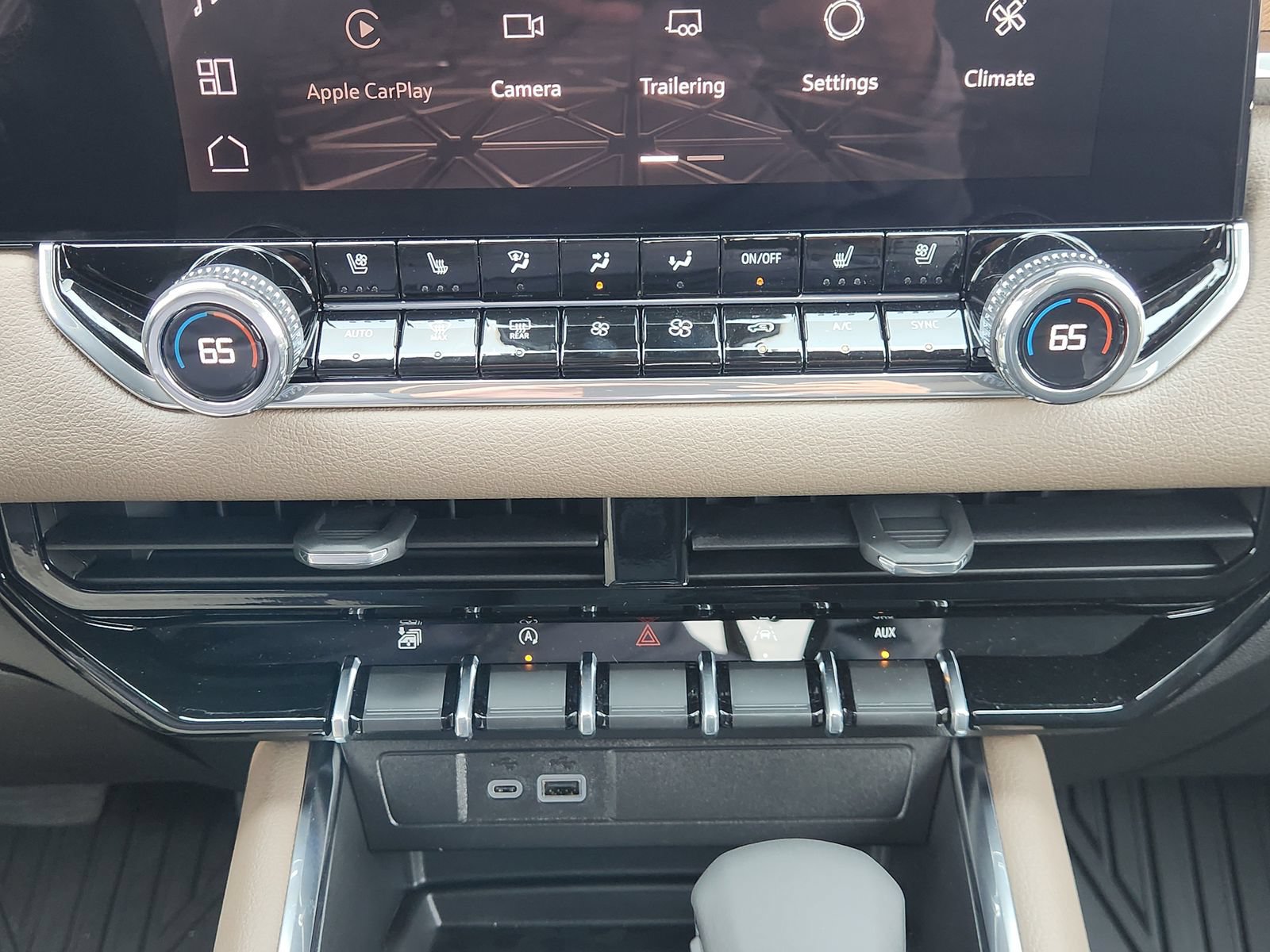 New 2026 GMC Canyon Denali AWD/4WD image 22
