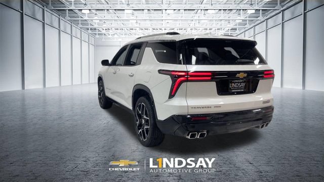 Used 2025 Chevrolet Traverse High Country AWD/4WD image 8