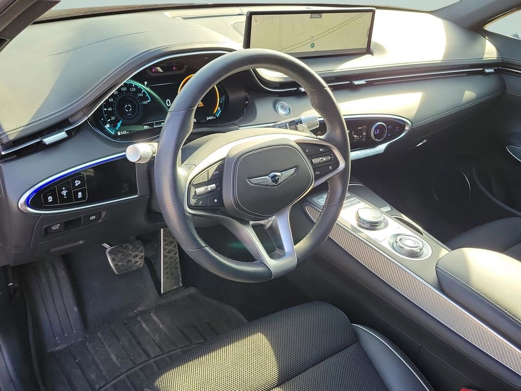 Used 2023 Genesis GV70 2.5T w/ Sport Prestige Package AWD/4WD image 15