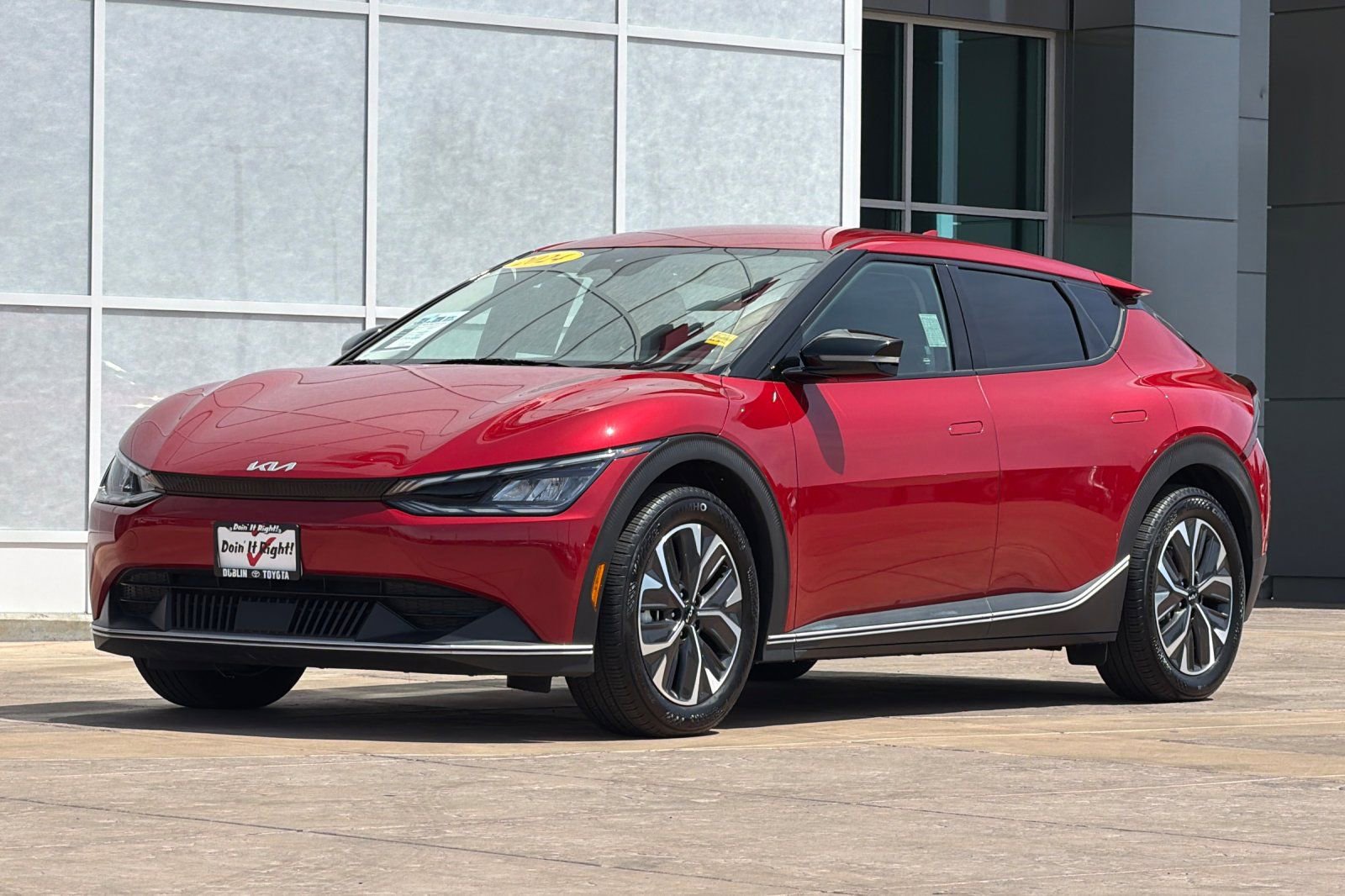 Used 2024 Kia EV6 Light RWD image 8