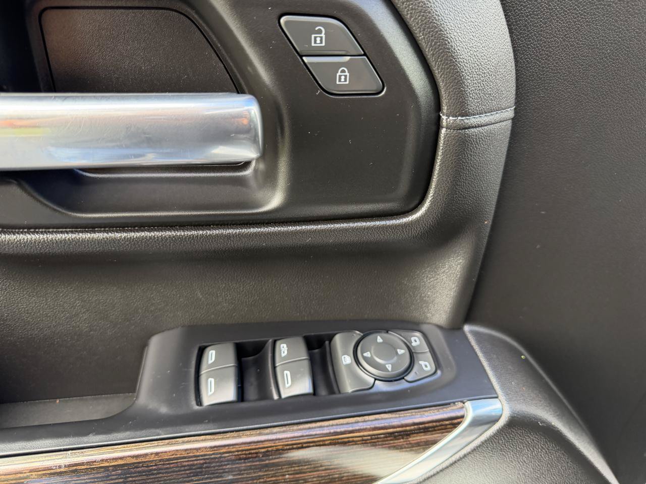 Used 2019 GMC Sierra 1500 Elevation w/ Elevation Value Package AWD/4WD image 19