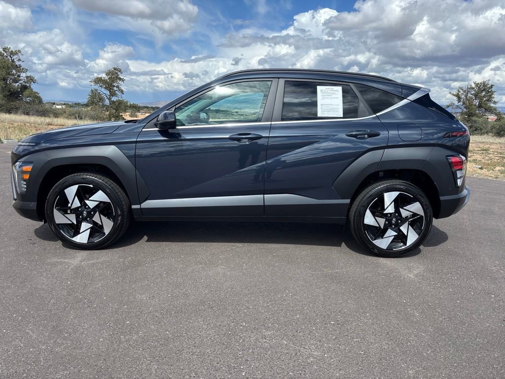 Certified 2025 Hyundai Kona Limited AWD/4WD image 10