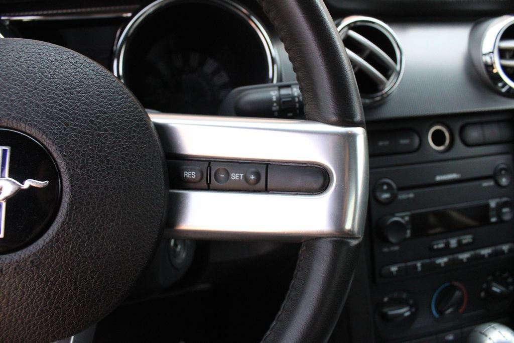 Used 2007 Ford Mustang GT RWD image 12