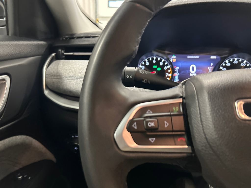 Used 2022 Jeep Compass Latitude image 19