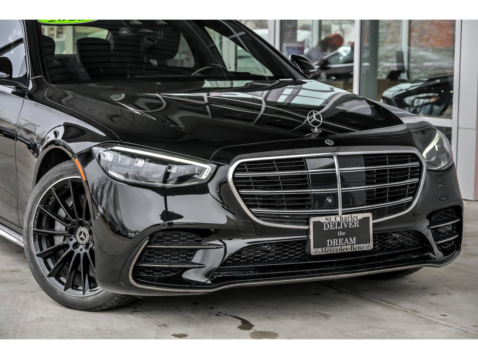 Certified 2023 Mercedes-Benz S 500 S 500 4MATIC image 2