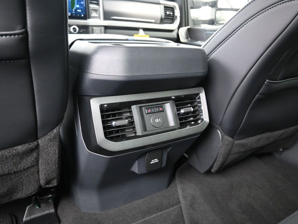 New 2026 Ford F250 Platinum image 23