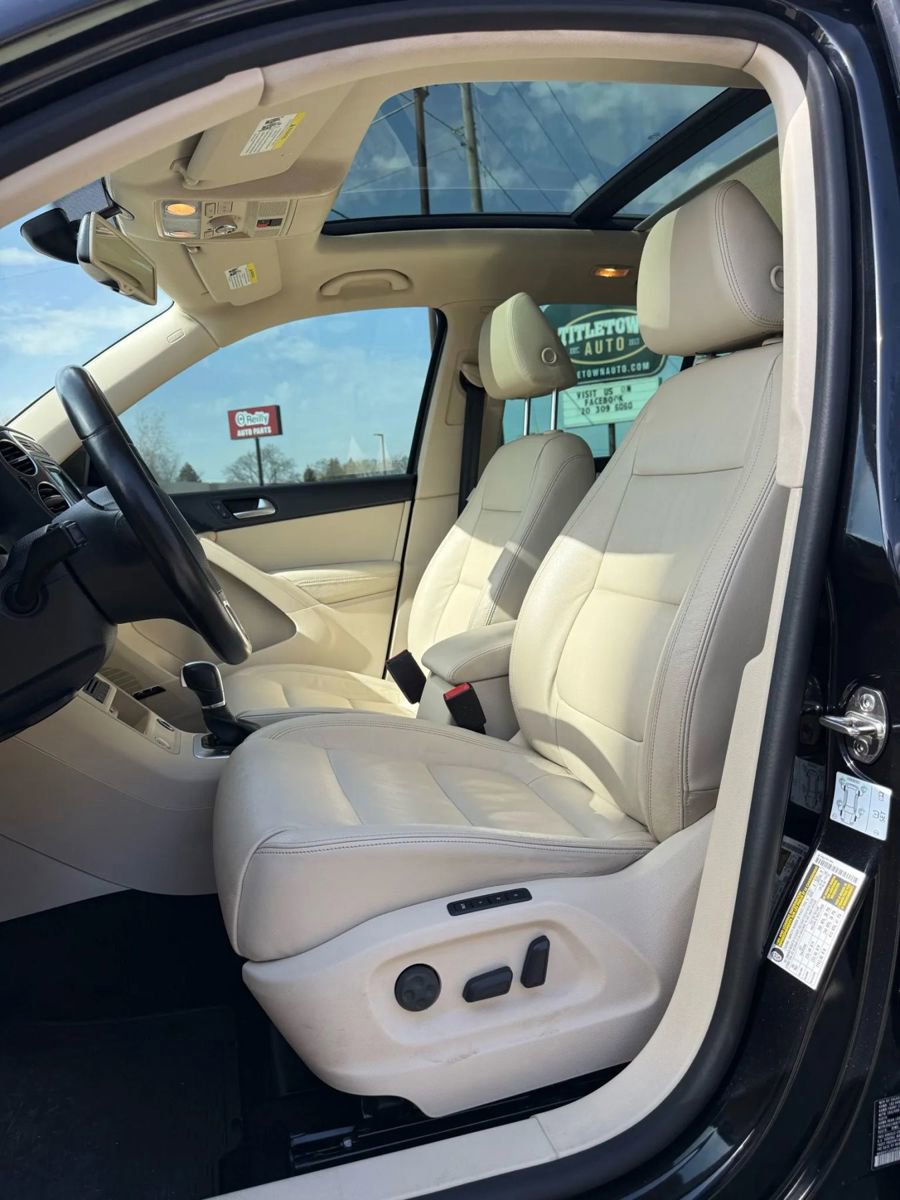 Used 2017 Volkswagen Tiguan SEL image 10