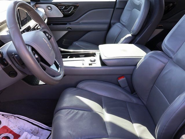 Used 2020 Lincoln Aviator Reserve w/ Equipment Group 201A image 41
