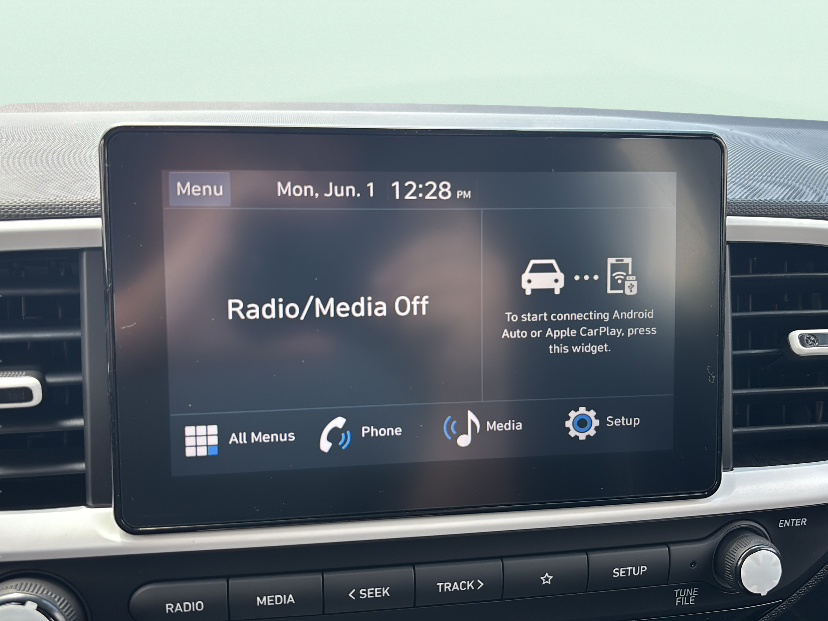 New 2026 Hyundai Venue SEL FWD image 15