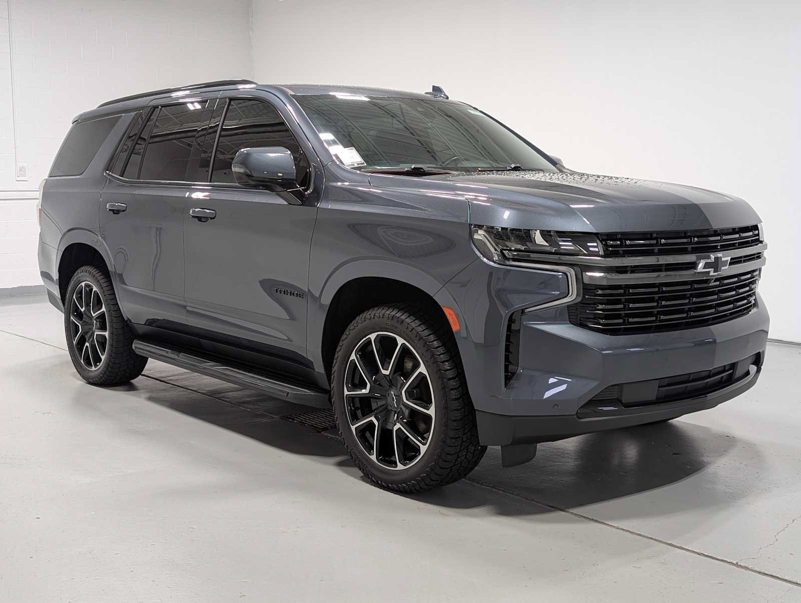 Certified 2021 Chevrolet Tahoe RST w/ Luxury Package AWD/4WD image 6