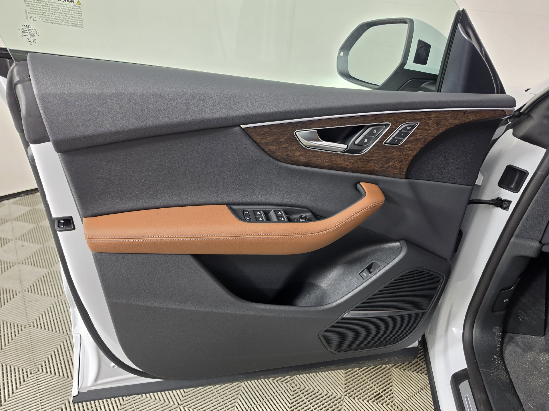 New 2027 Audi Q8 Premium Plus AWD/4WD image 11
