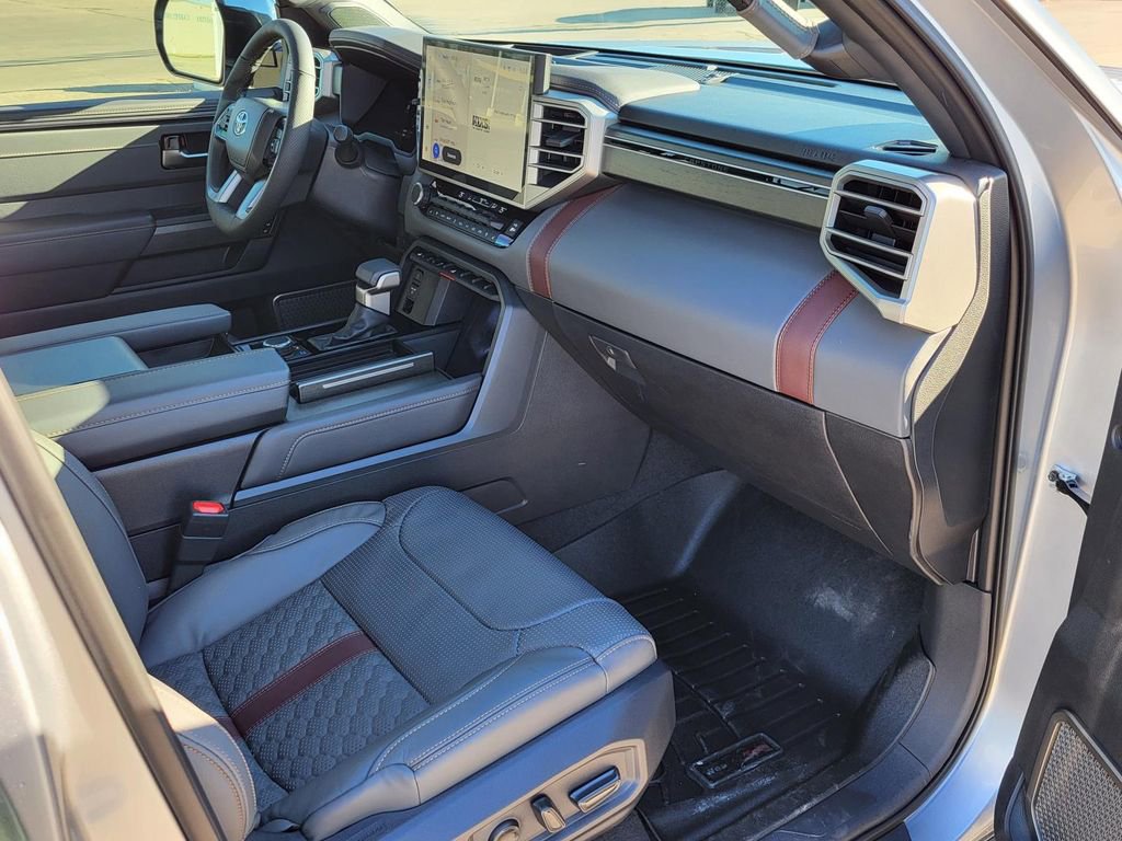 Used 2026 Toyota Sequoia Capstone image 9