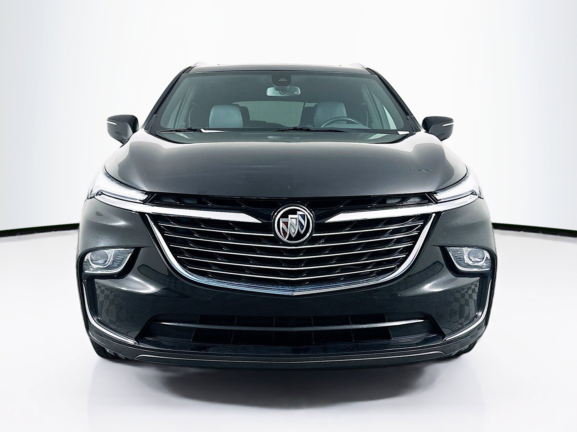 Used 2023 Buick Enclave Essence w/ Experience Buick Package FWD image 2