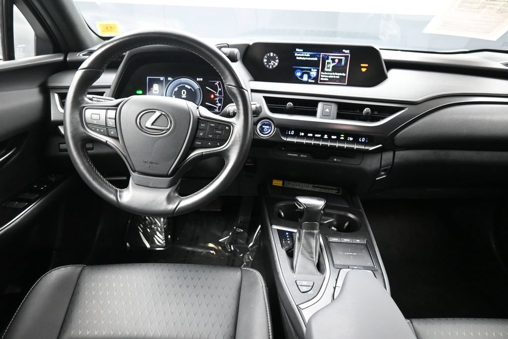 Used 2020 Lexus UX 250h w/ Accessory Package 2 AWD/4WD image 21