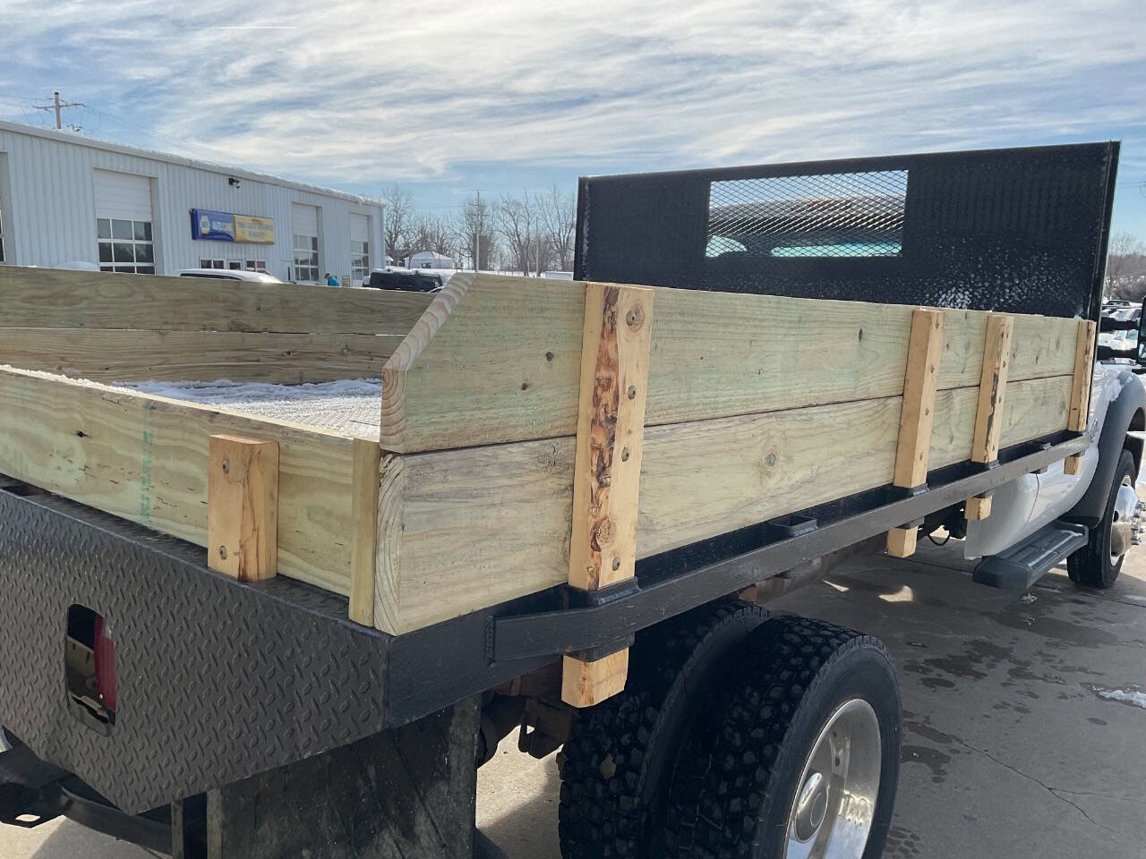 Used 2012 Ford F550 4X2 2dr Regular Cab 140.8 200. w/ Payload Upgrade Pkg image 14