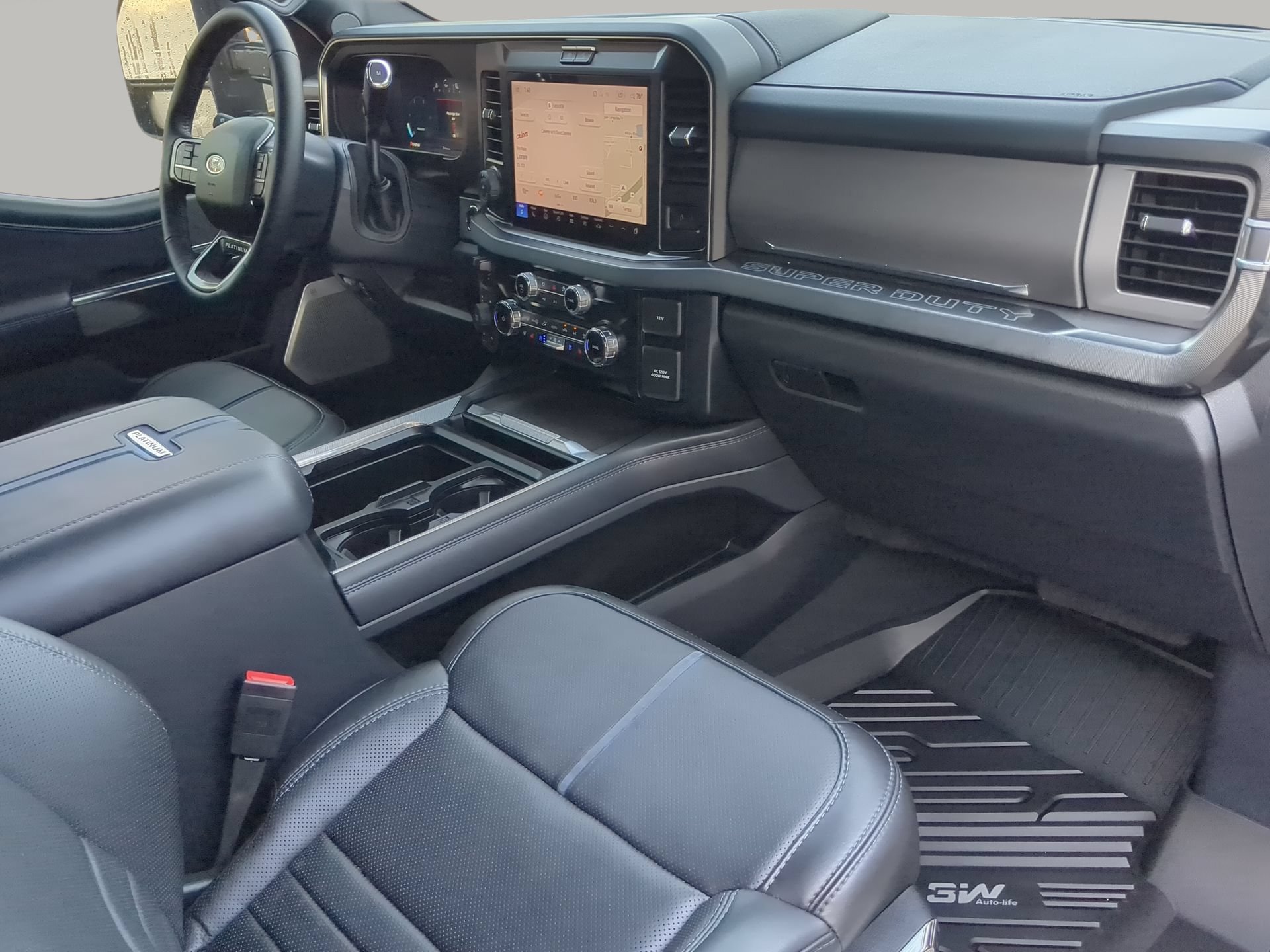 Certified 2025 Ford F250 Platinum w/ FX4 Off-Road Package AWD/4WD image 49