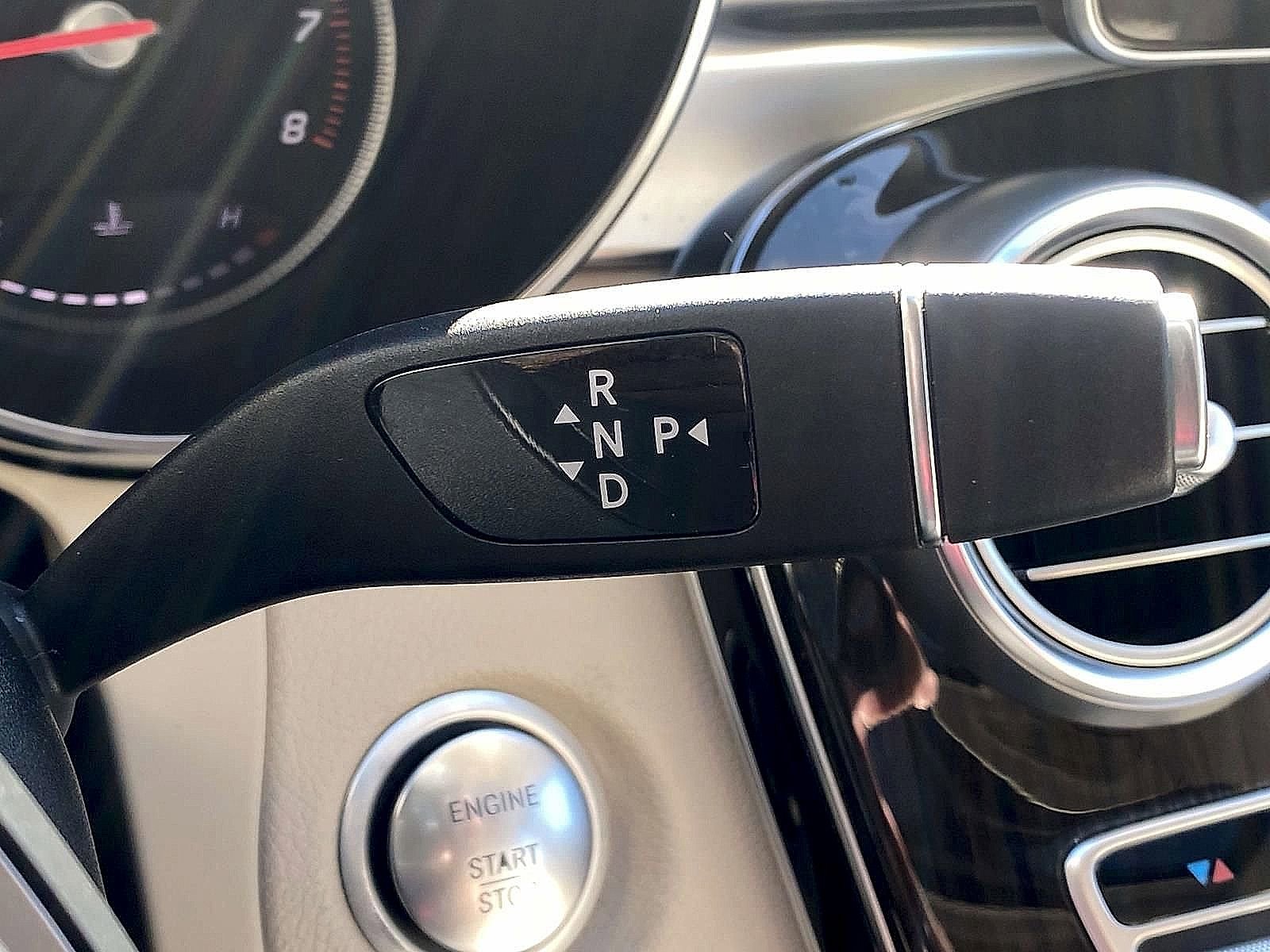 Used 2018 Mercedes-Benz C 300 4MATIC Sedan image 30