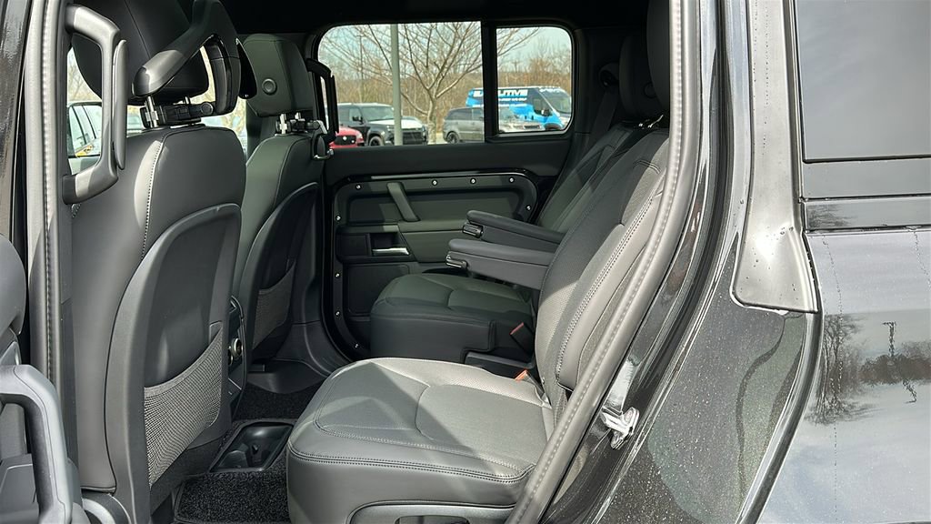 New 2026 Land Rover Defender 130 S image 21