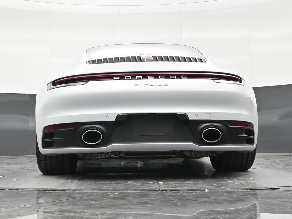 Used 2022 Porsche 911 Carrera RWD image 23