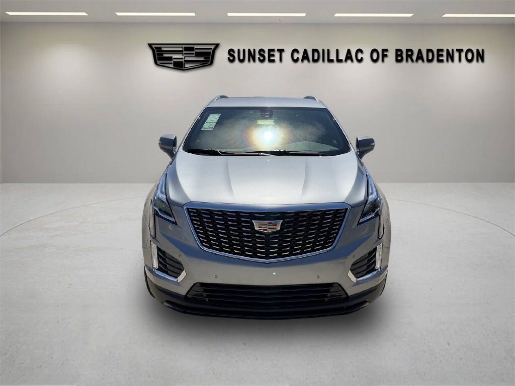 New 2026 Cadillac XT5 Luxury FWD image 8