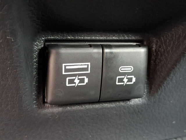 Used 2026 Toyota Camry XLE w/ Premium Package image 11