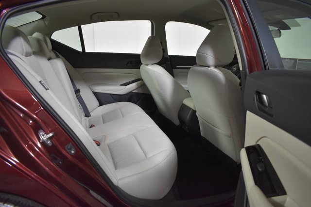 Certified 2023 Nissan Altima 2.5 SV image 32