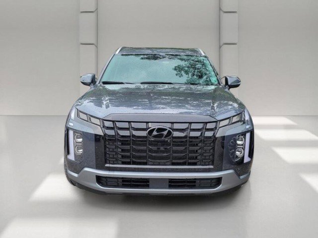 Used 2025 Hyundai Palisade SEL FWD image 2