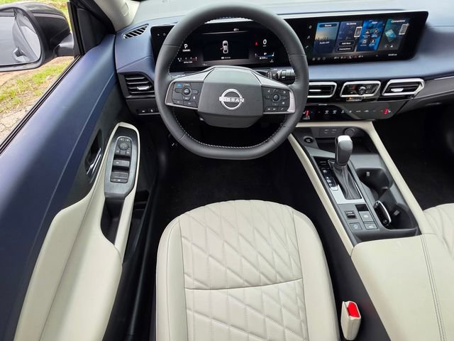 New 2026 Nissan Sentra SL w/ Floor Mat Package FWD image 8