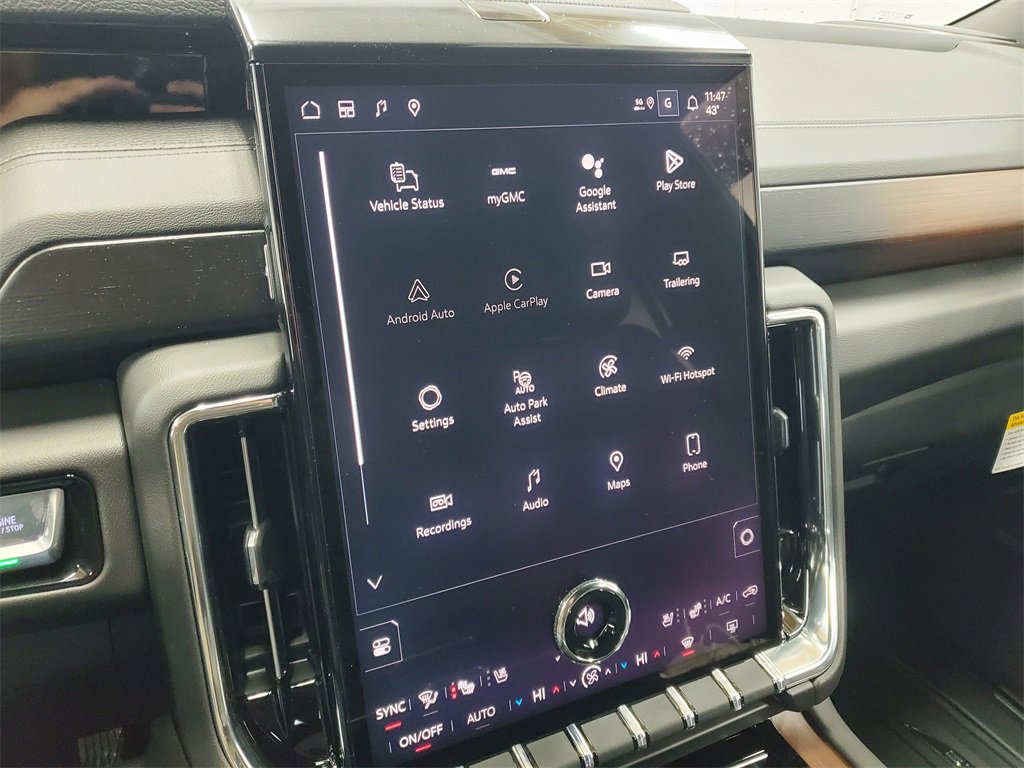 New 2026 GMC Yukon XL Denali w/ LPO, Floor Liner Package image 21