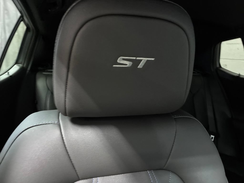 New 2026 Buick Envista Sport Touring w/ Convenience I Package FWD image 9