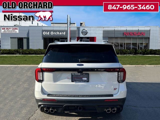 Used 2025 Ford Explorer ST image 5