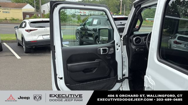 Used 2022 Jeep Gladiator Sport AWD/4WD image 10