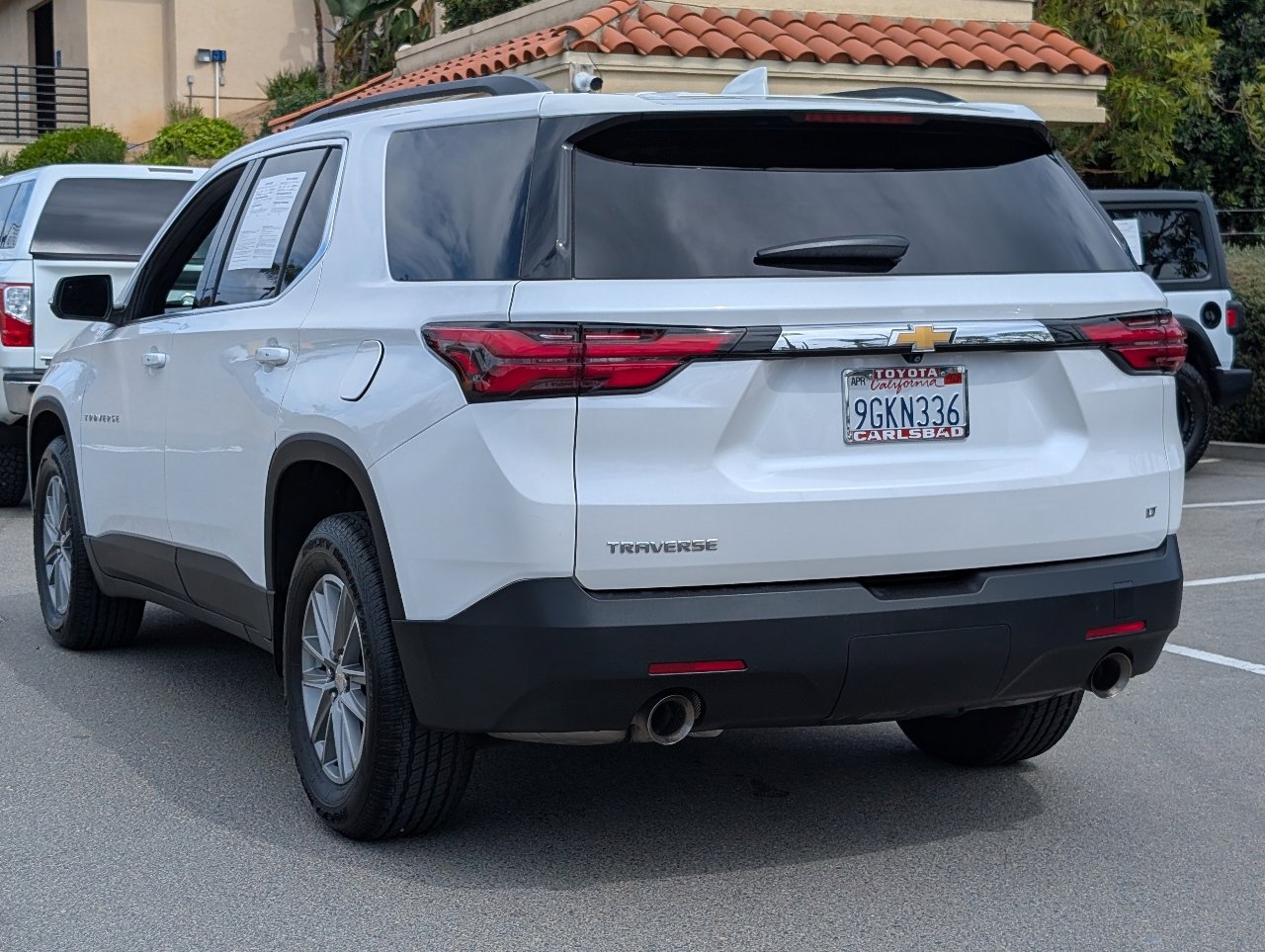 Used 2023 Chevrolet Traverse LT image 13