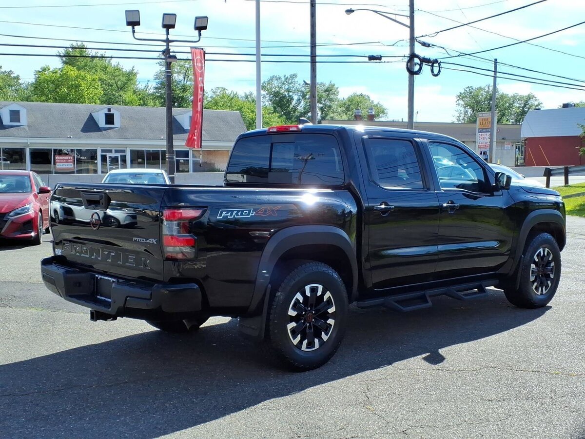 Used 2023 Nissan Frontier PRO-4X w/ Pro Convenience Package AWD/4WD image 5