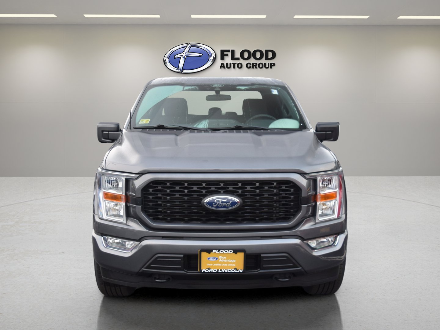 Certified 2022 Ford F150 XL w/ STX Appearance Package AWD/4WD image 2