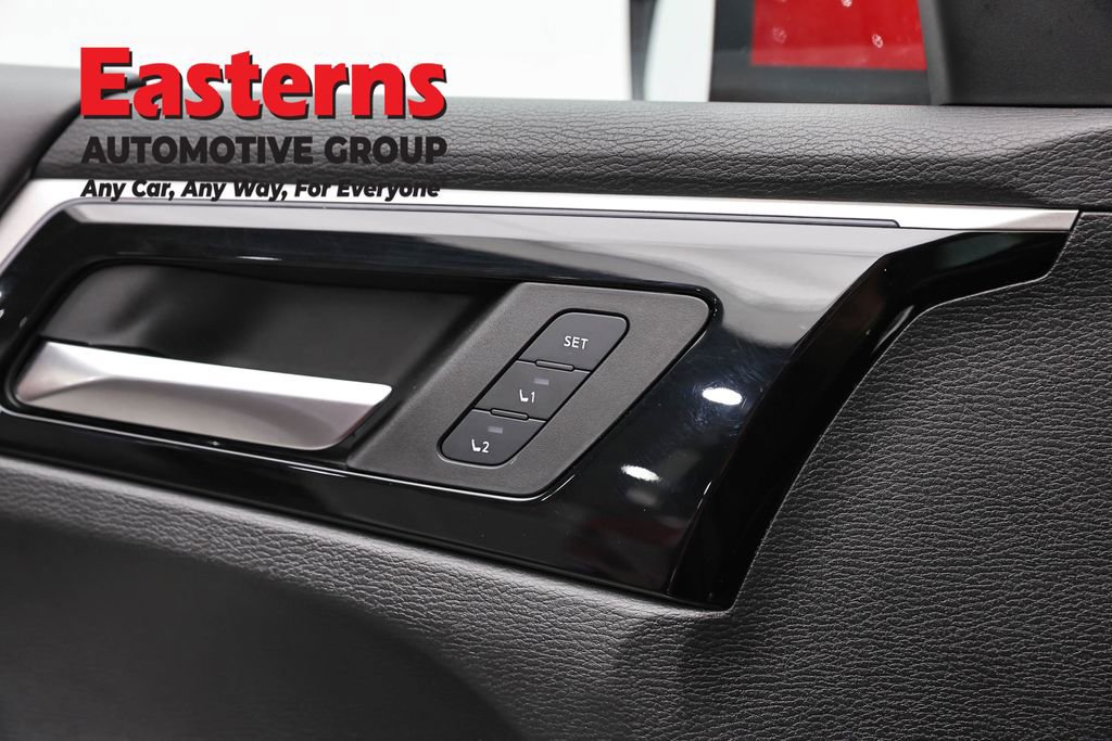 Used 2023 Mitsubishi Outlander SEL AWD/4WD image 22