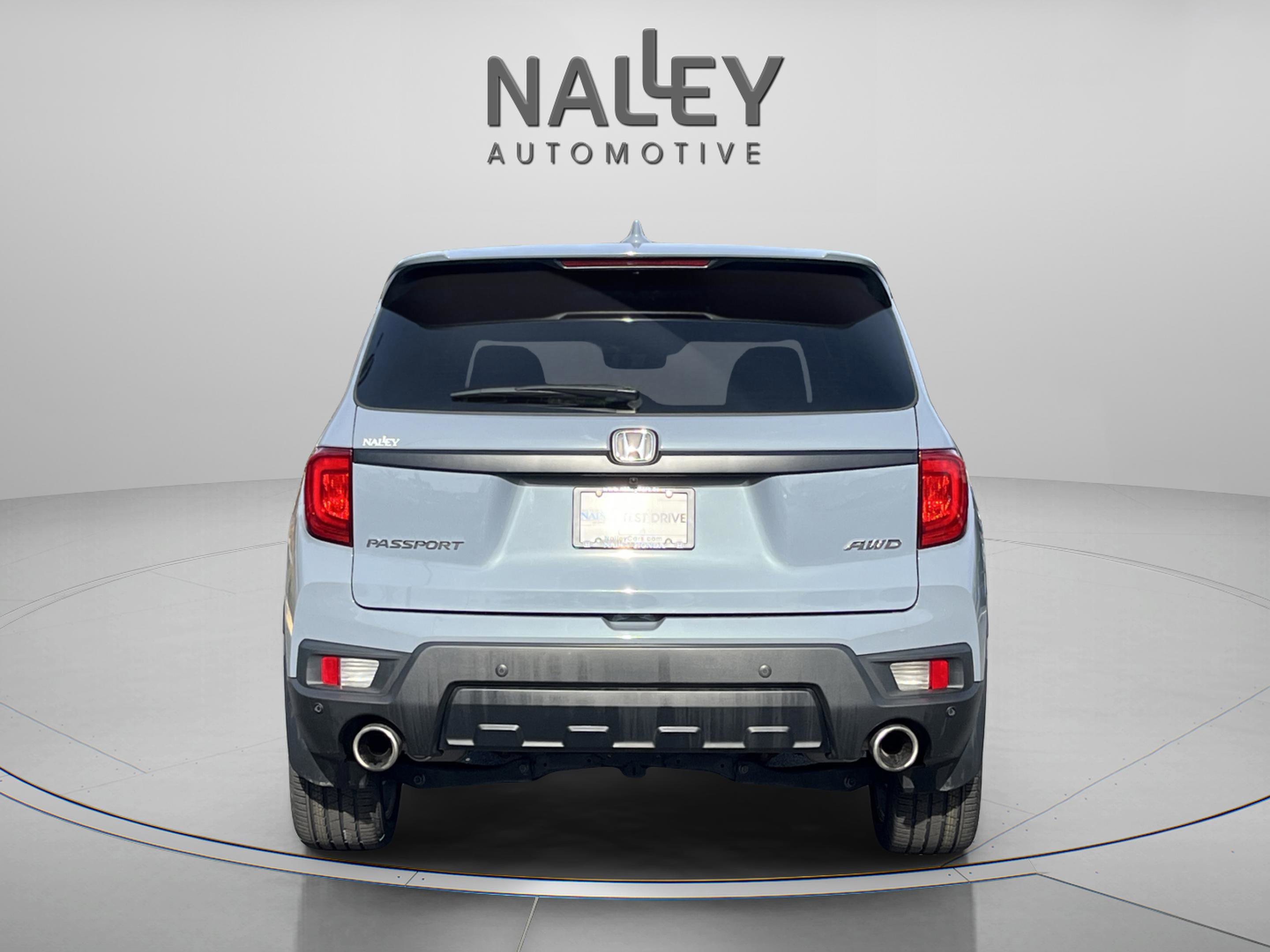 Used 2023 Honda Passport EX-L image 5