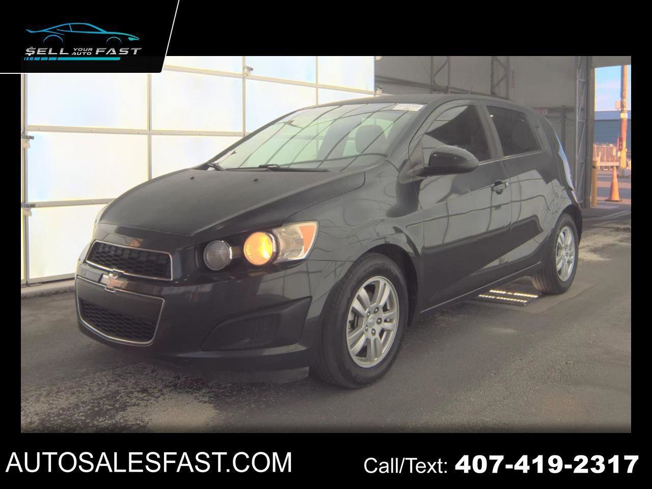 Used 2015 Chevrolet Sonic LT FWD image 1
