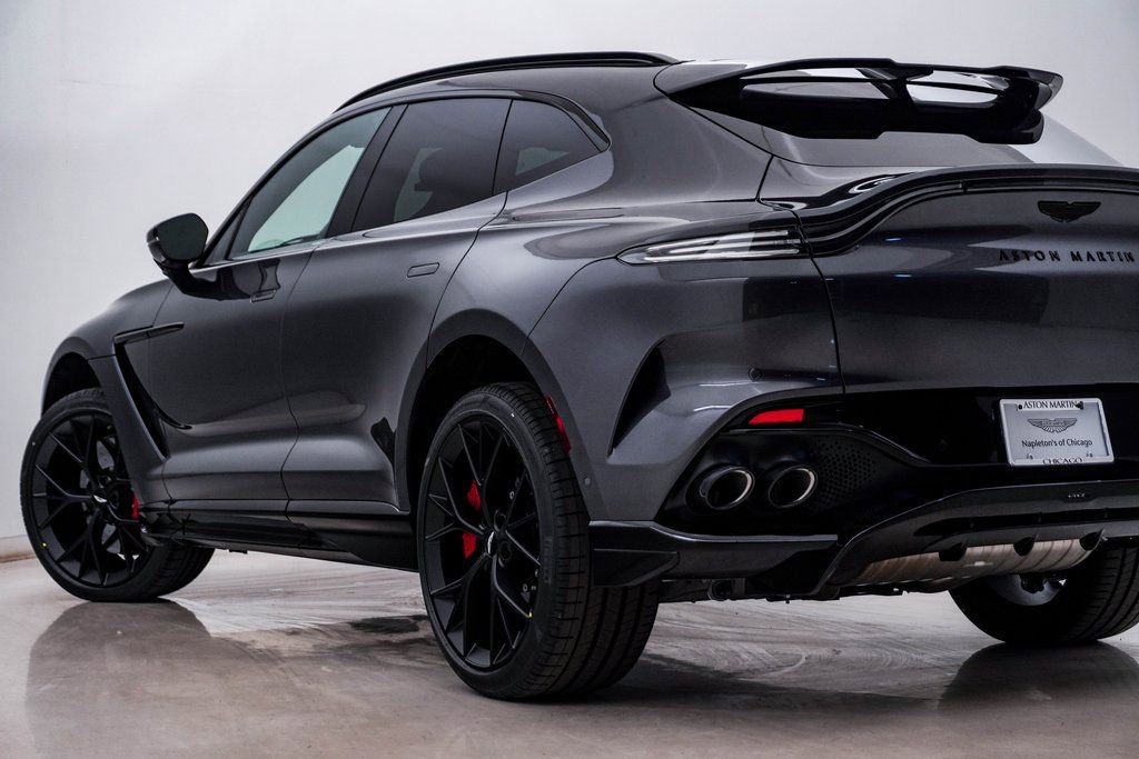 New 2026 Aston Martin DBX 707 image 9