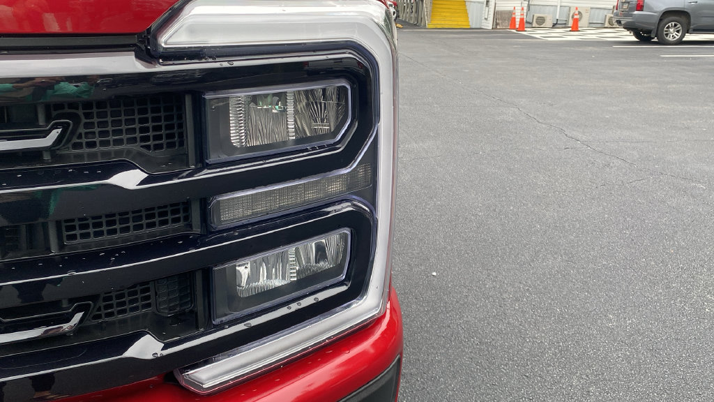 Certified 2023 Ford F250 Lariat w/ Lariat Ultimate Package AWD/4WD image 9