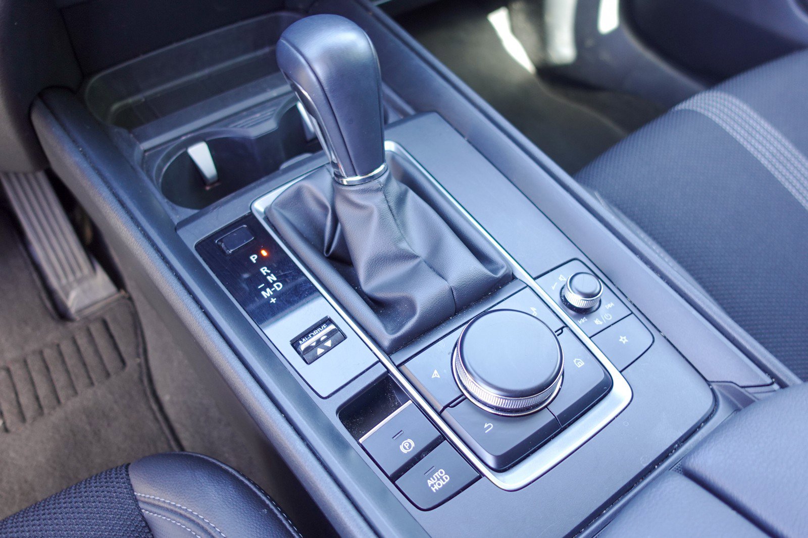 Used 2025 MAZDA CX-50 AWD 2.5 S w/ Premium Package image 19