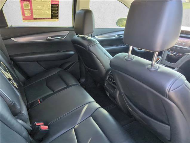 Used 2017 Cadillac XT5 Luxury w/ LPO, Wheel Lock Package FWD image 23