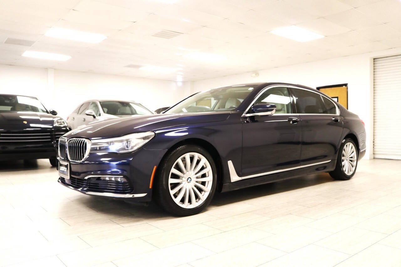 Used 2016 BMW 740i RWD image 3